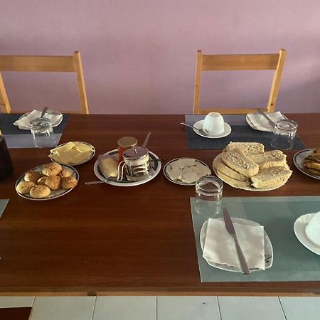 Casa Ze & Sonia Bed and Breakfast Portela Buitenkant foto